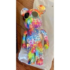 B5 wireless speaker Bear Brick fluid art NIB. SUPER CUTE! Only have 2!